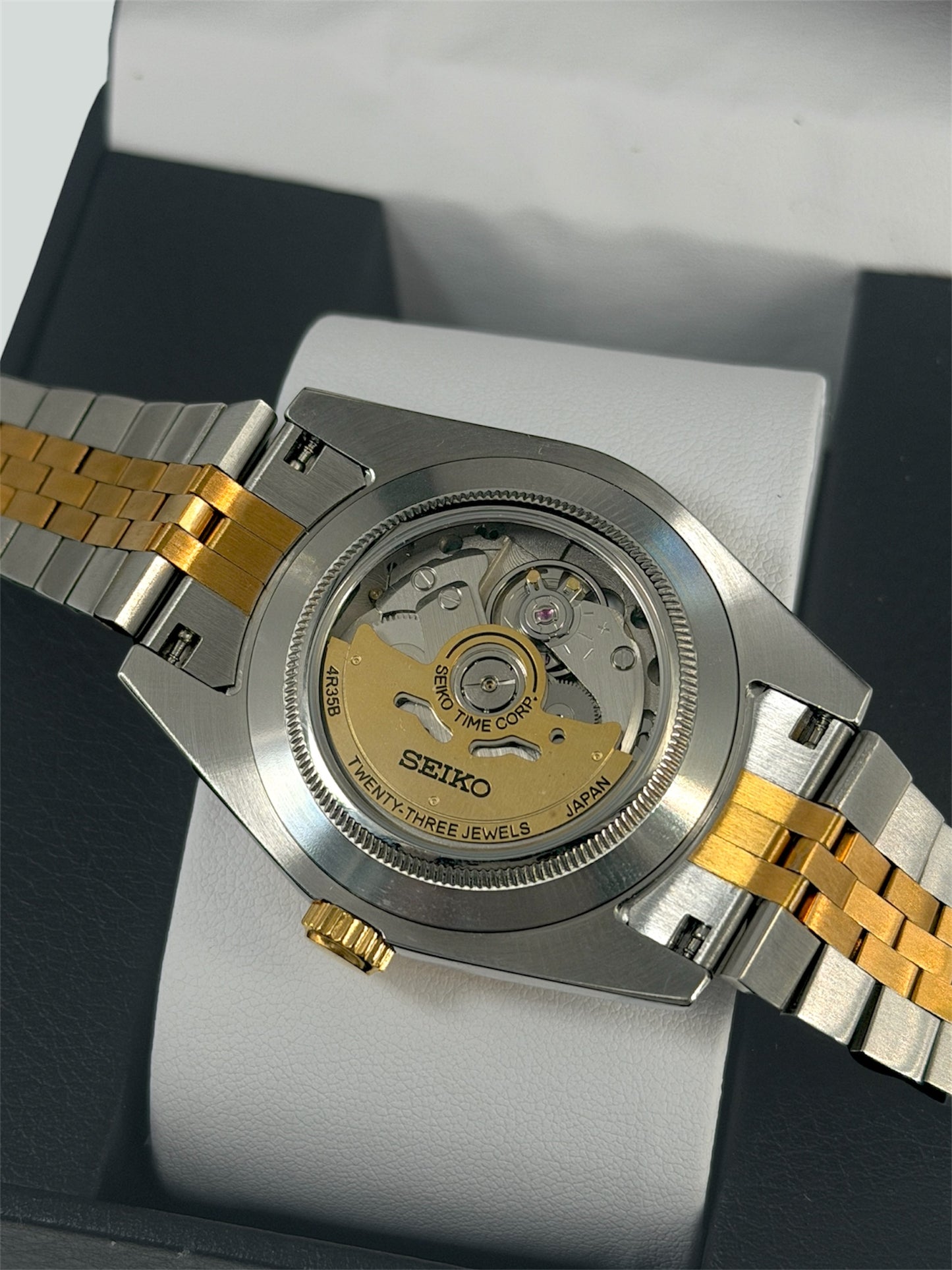 Champagne Datejust mod, Two tone yellow gold Seiko mod automatic movement
